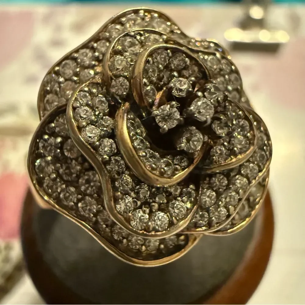 STATEMENT ROSE RING SWAROVSKI STYLE – SIZE 9 💎 - Picture 3 of 15